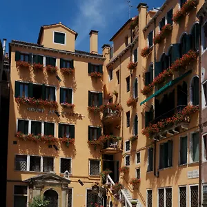al-codega.hotelinveneto.com/
