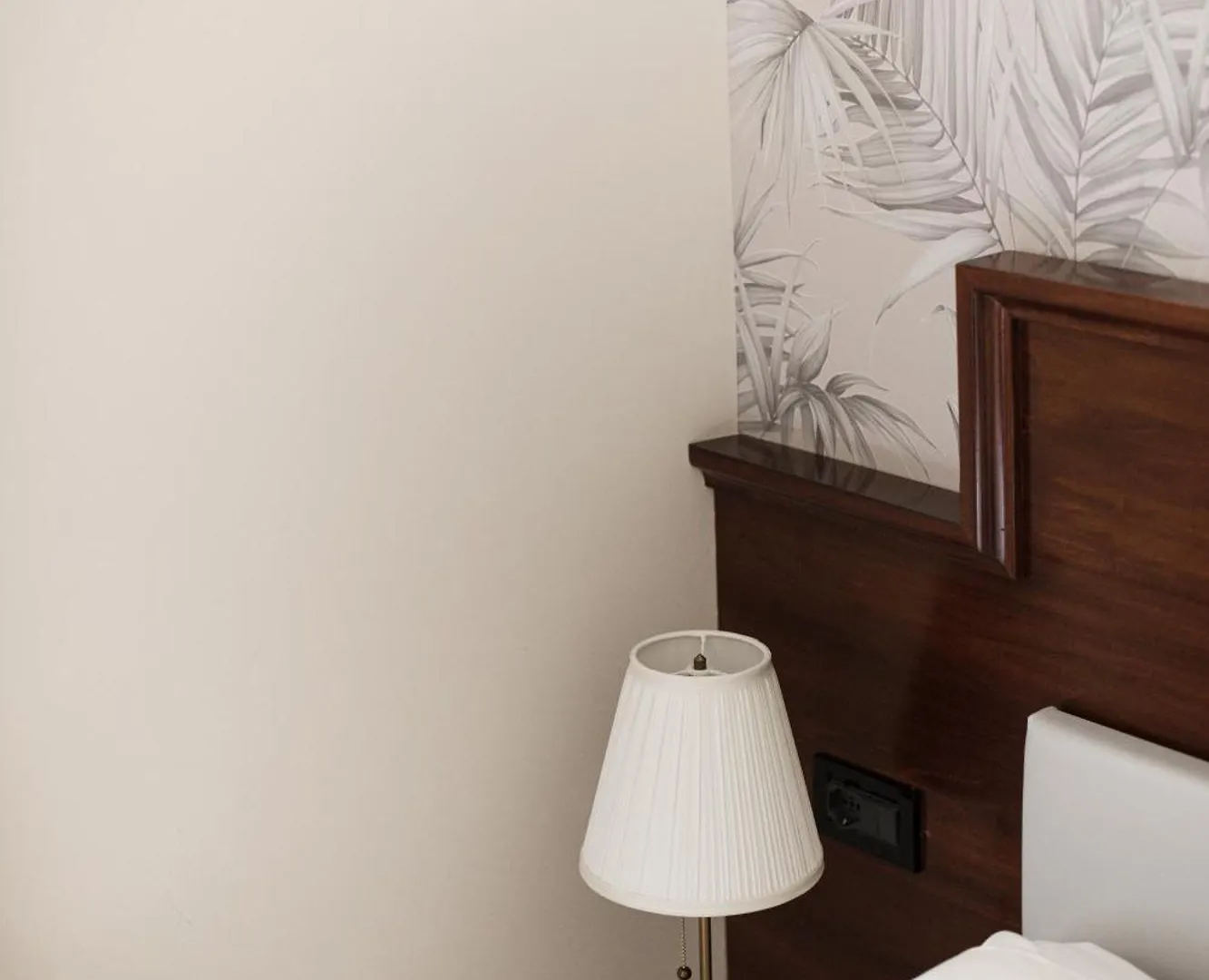 Glam Luxury Rome Hotel