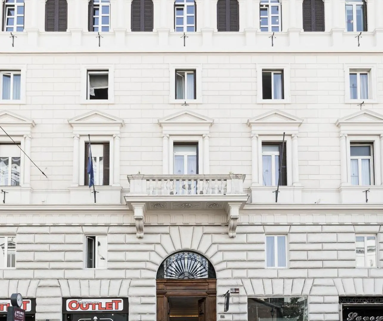 Glam Luxury Rome Hotel 0*,  Italy