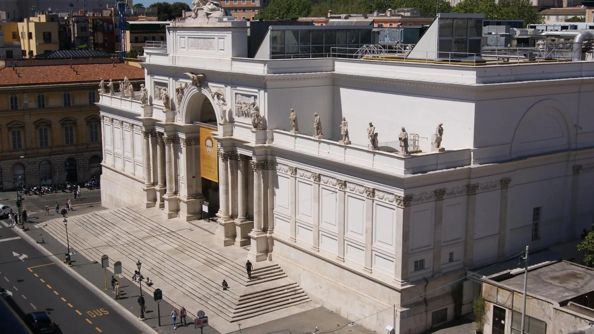 Glam Luxury Rome Hotel